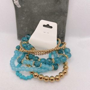Beautiful 7 pc set bracelet Blue/Gold